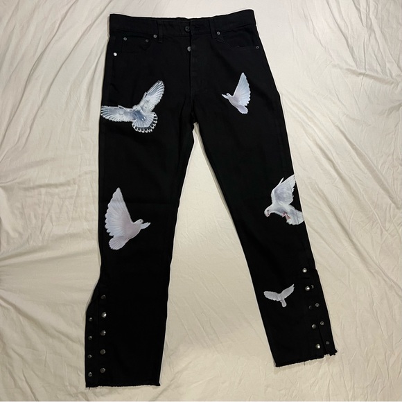 Black Jeans w/ Doves